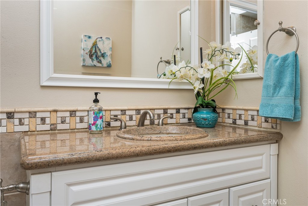 4353 E E Bluewater Circle