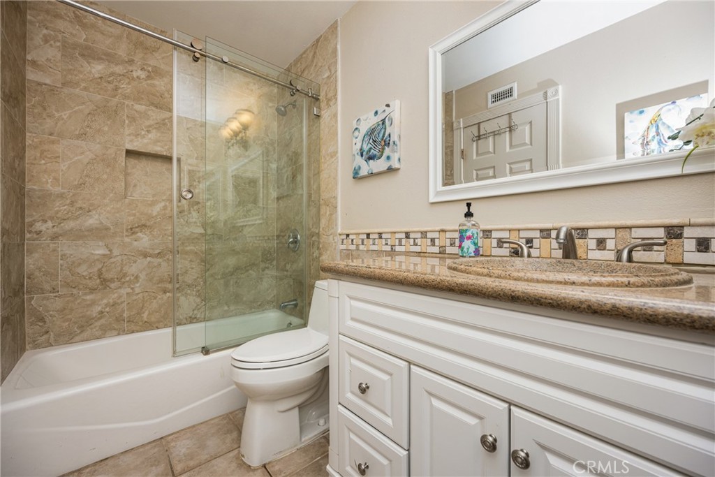 4353 E E Bluewater Circle