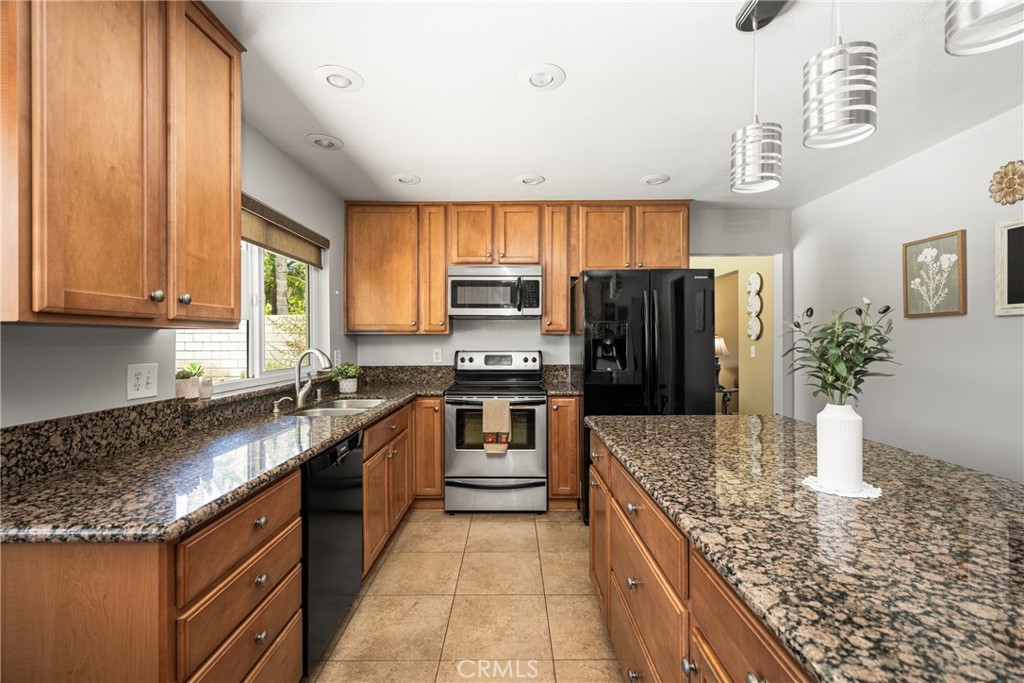 2218 N Mantle Lane