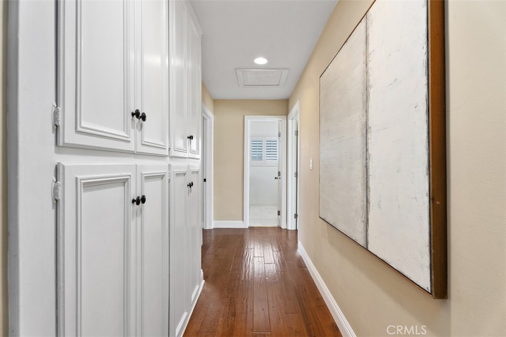 3831 Wisteria Street