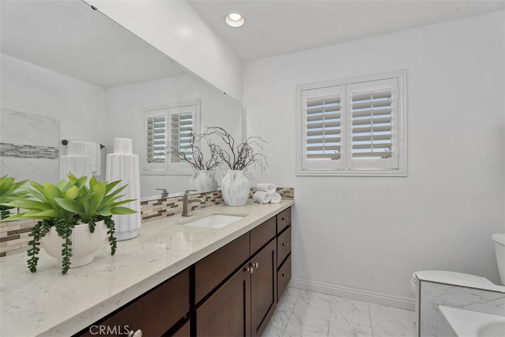 3831 Wisteria Street