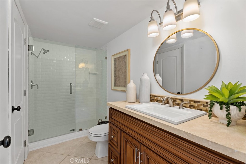 3831 Wisteria Street