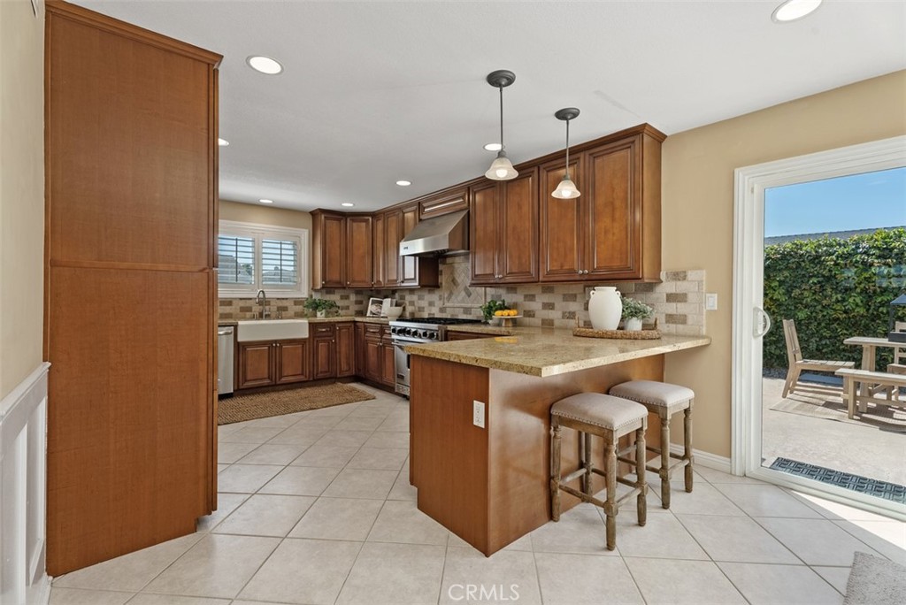 3831 Wisteria Street