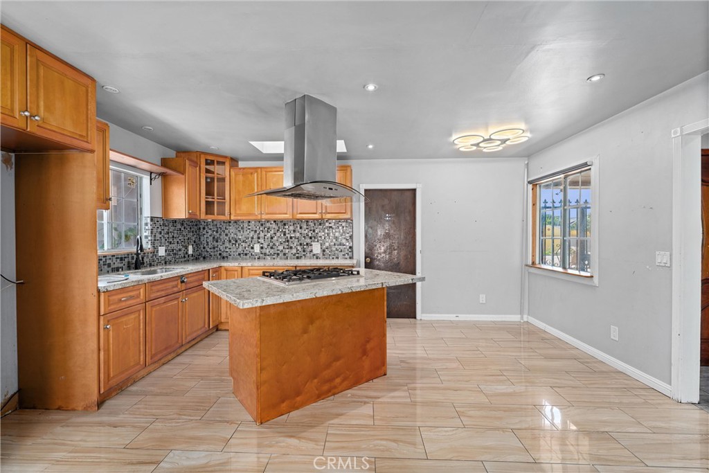 12232 Fieldgate Street