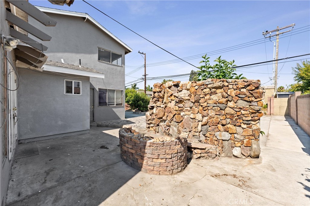 12232 Fieldgate Street