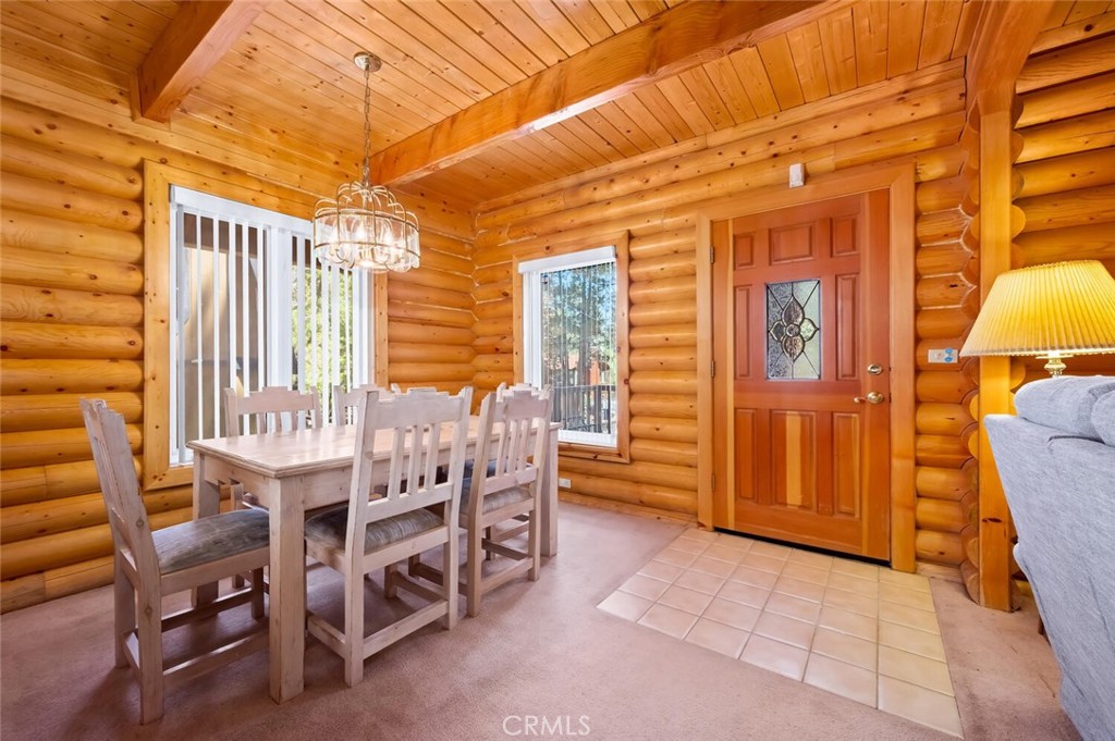 1153 Pine Ridge Lane