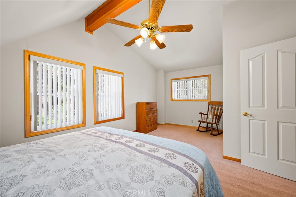 1153 Pine Ridge Lane