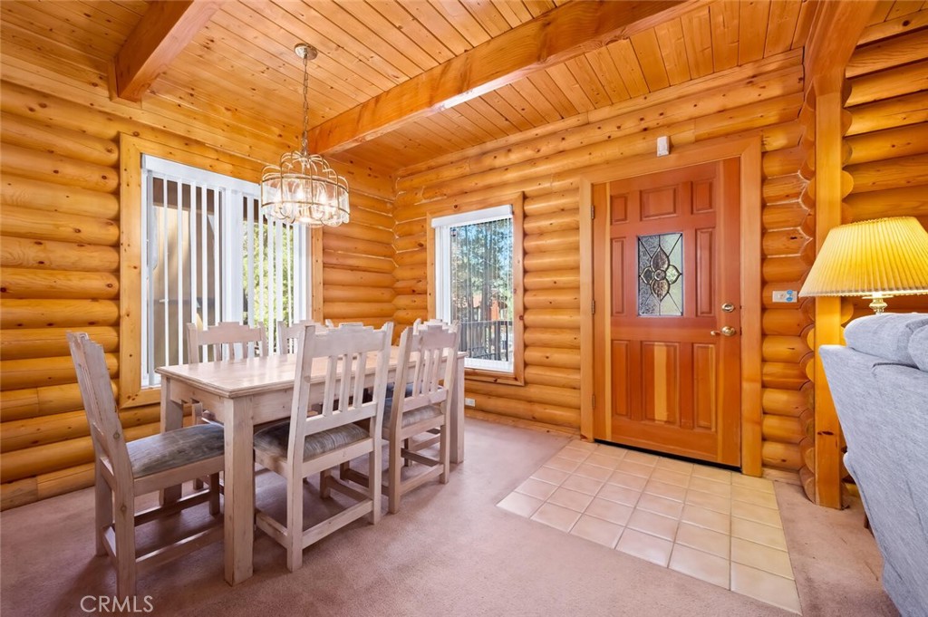 1153 Pine Ridge Lane