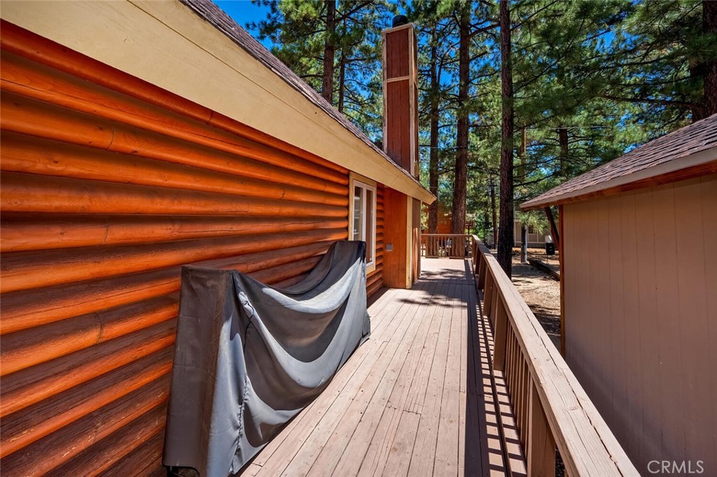 1153 Pine Ridge Lane