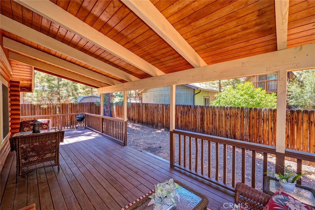 1153 Pine Ridge Lane