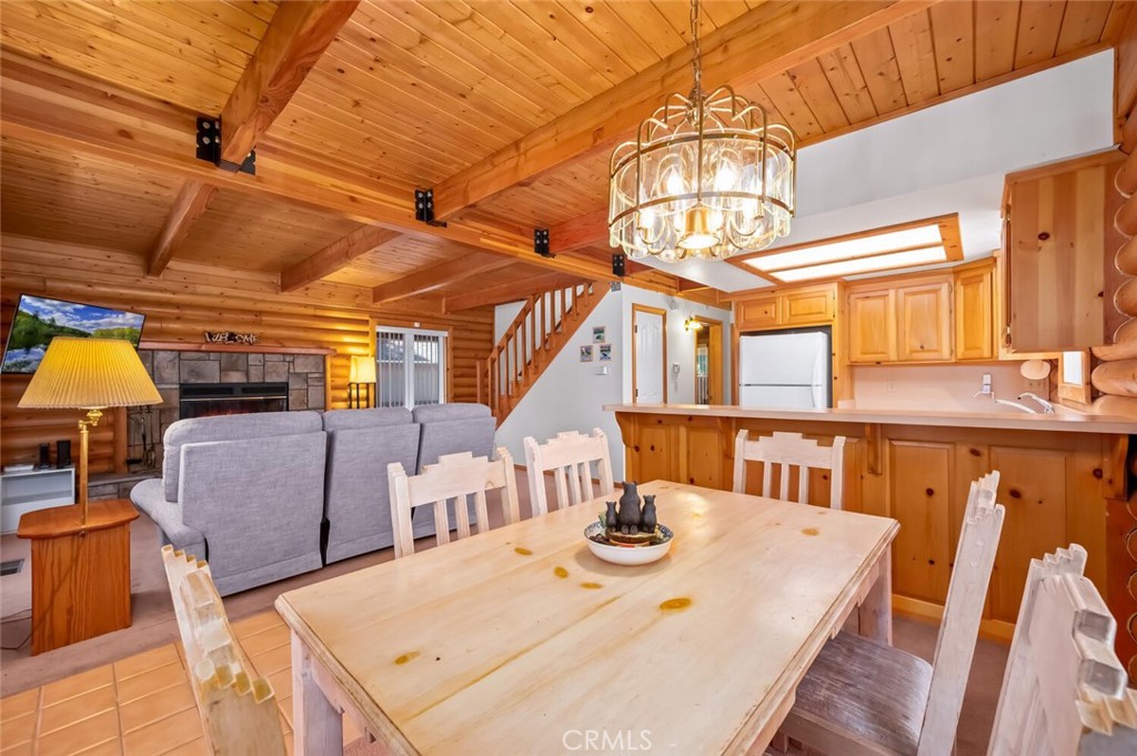 1153 Pine Ridge Lane