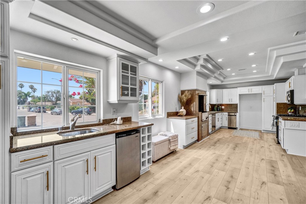 320 North Normandy Place