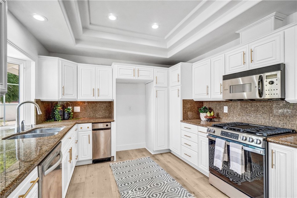 320 North Normandy Place