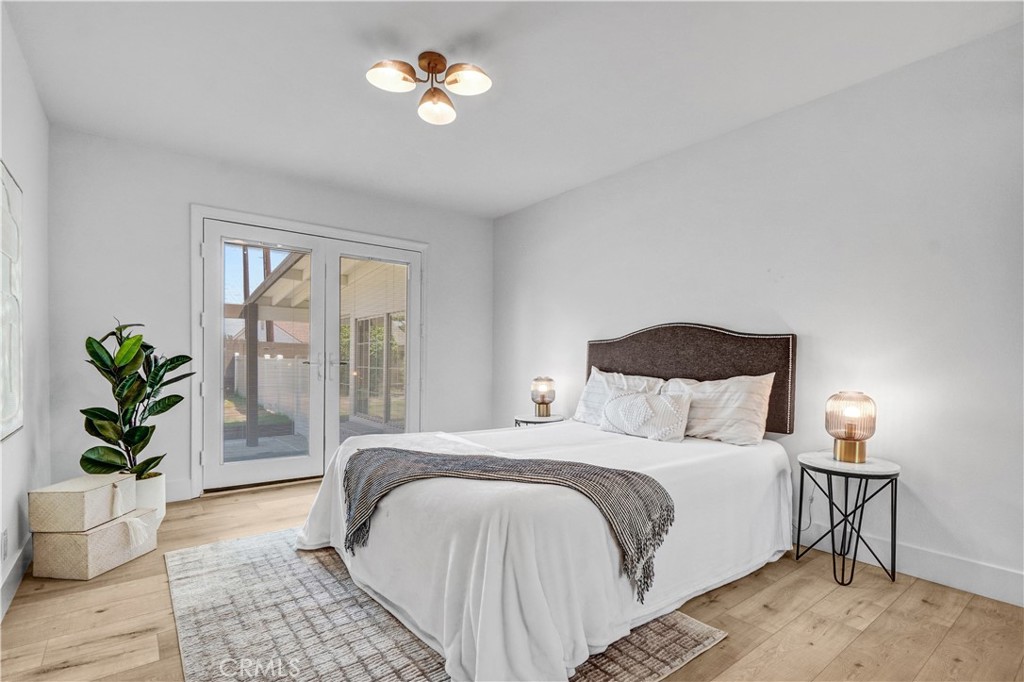 320 North Normandy Place