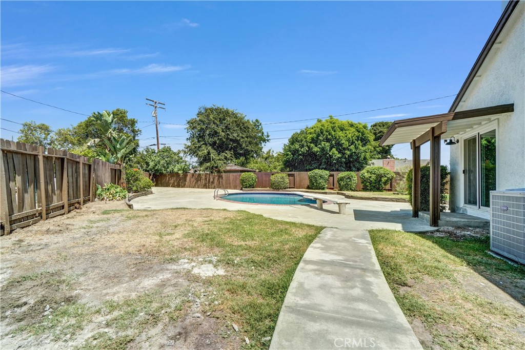 320 North Normandy Place