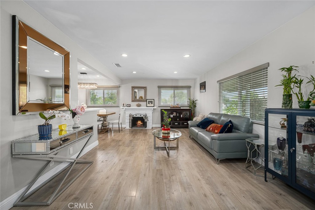 1754 S Norfolk Lane