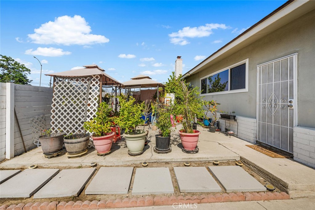 1754 S Norfolk Lane