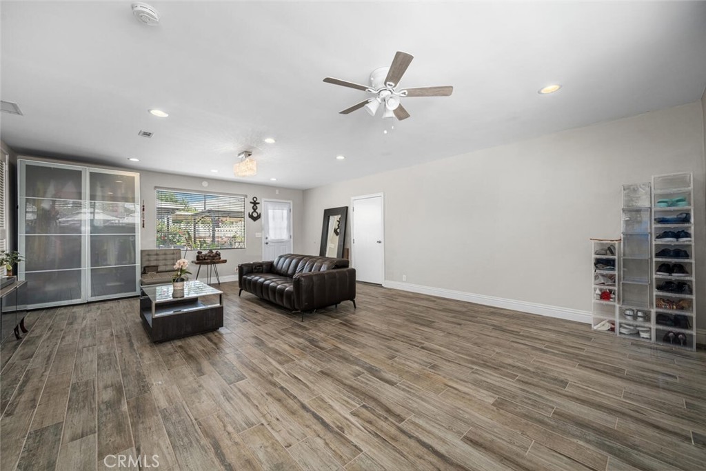 1754 S Norfolk Lane
