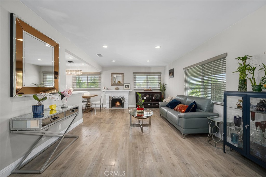 1754 S Norfolk Lane