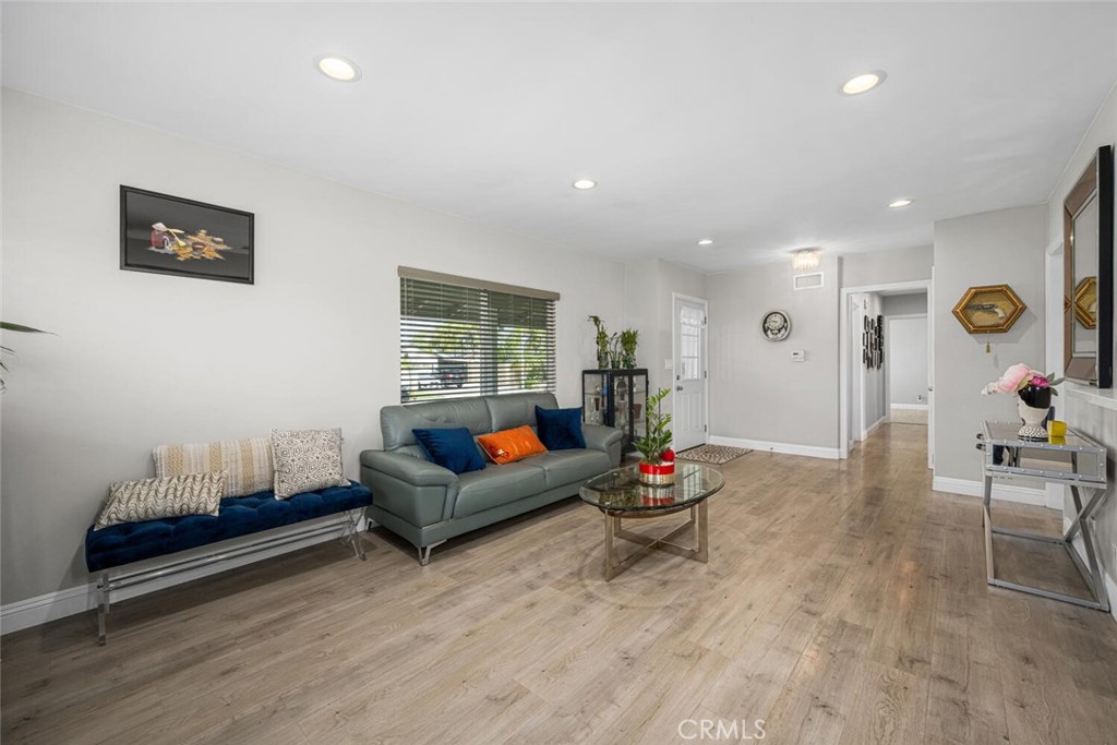 1754 S Norfolk Lane