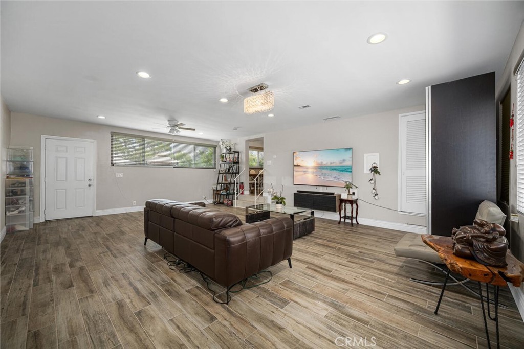 1754 S Norfolk Lane