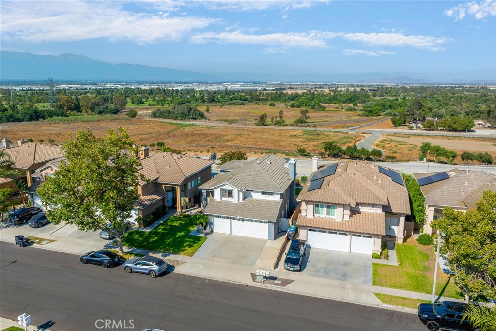 17289 Eastview Drive