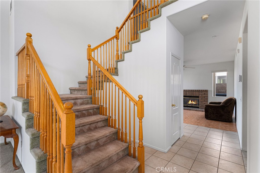 17289 Eastview Drive