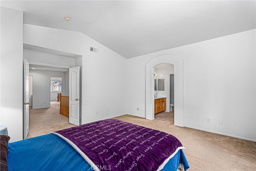 17289 Eastview Drive