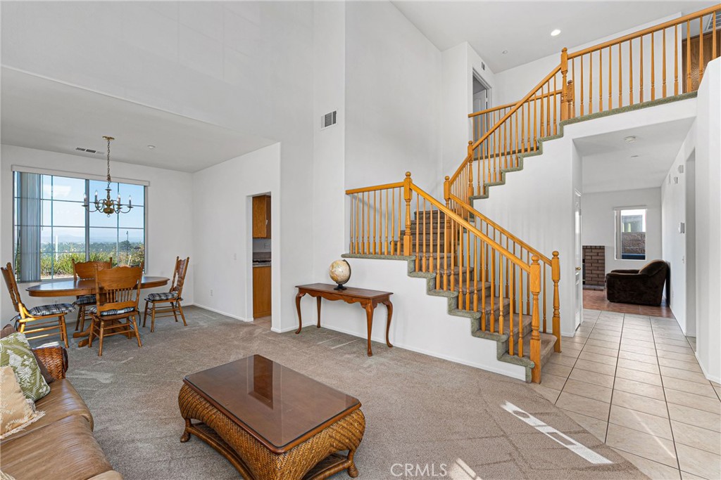 17289 Eastview Drive