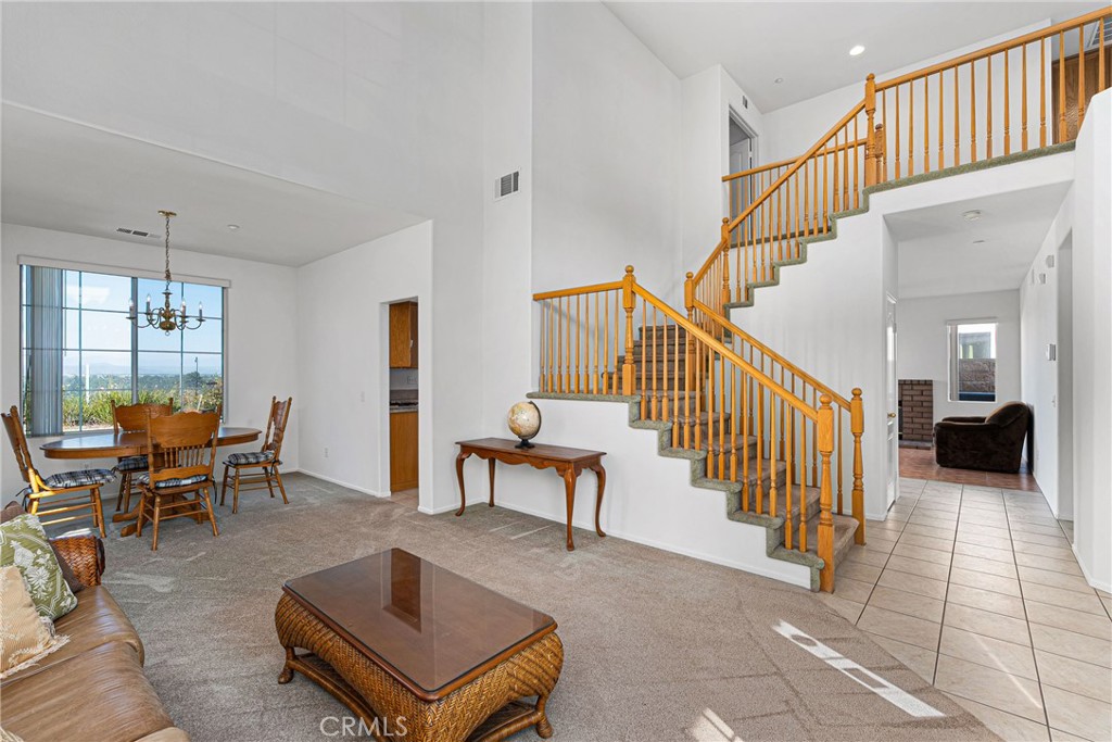 17289 Eastview Drive