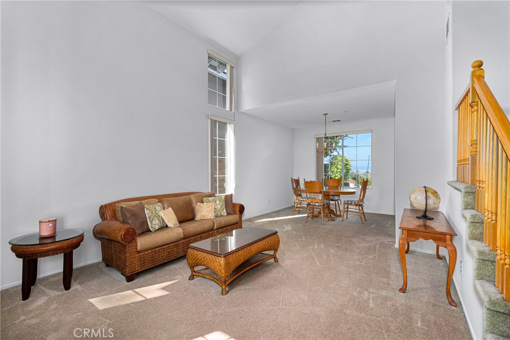 17289 Eastview Drive