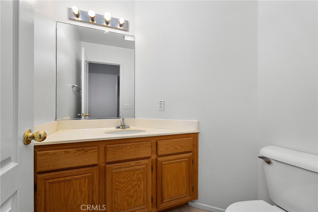 17289 Eastview Drive