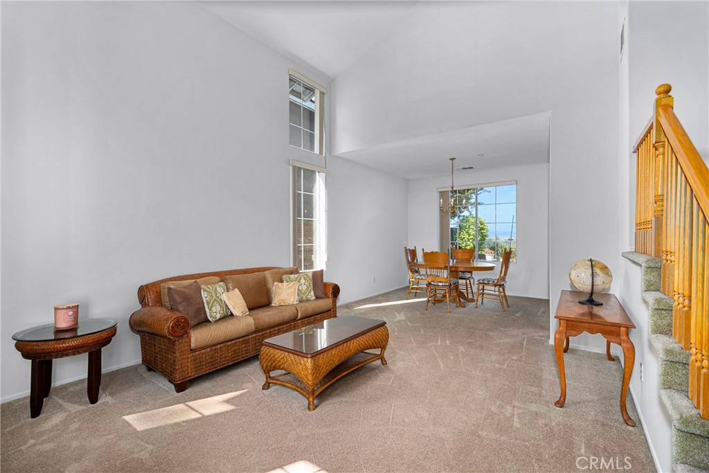 17289 Eastview Drive