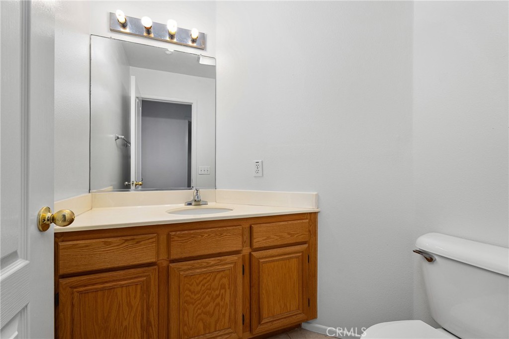 17289 Eastview Drive