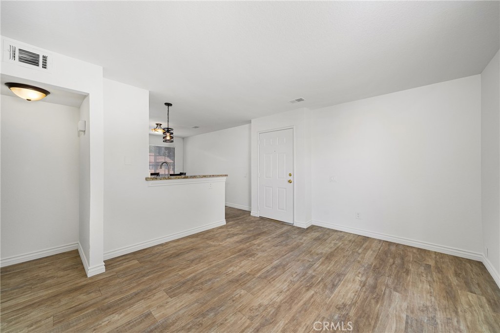 1365 Crafton Avenue 2073