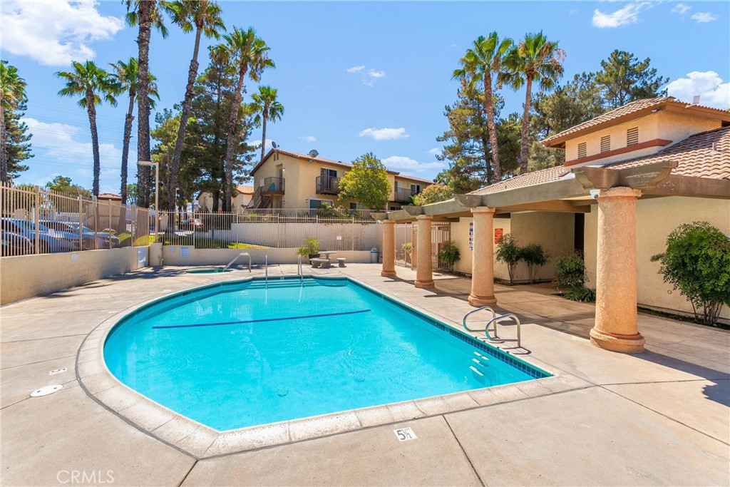 1365 Crafton Avenue 2073