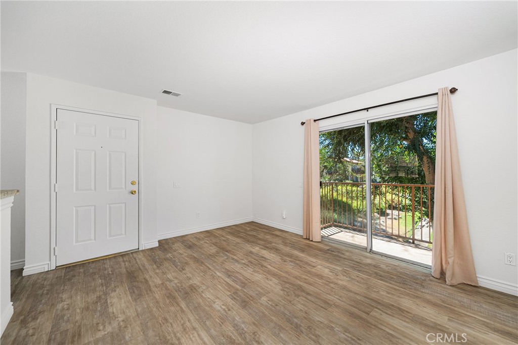 1365 Crafton Avenue 2073