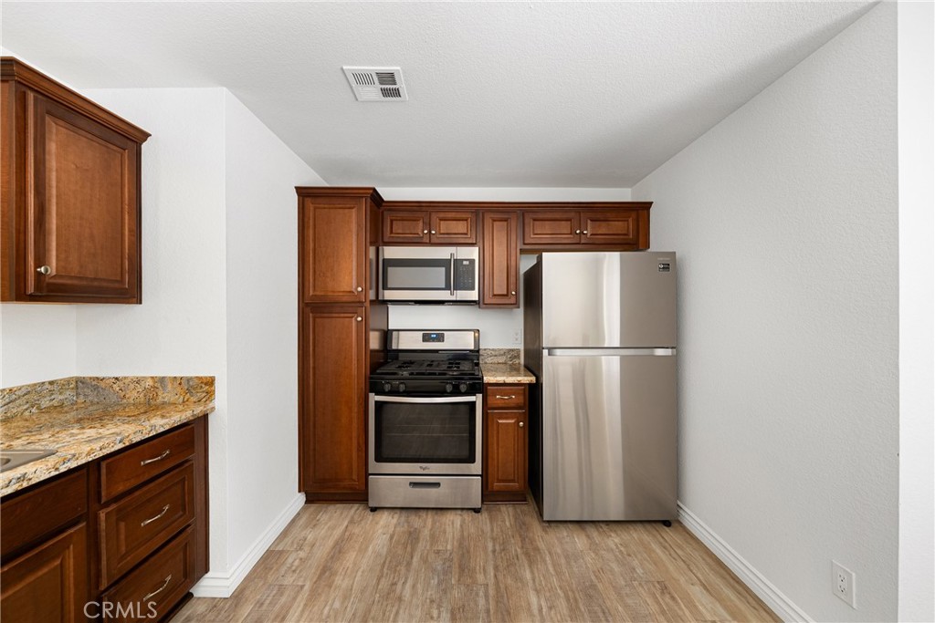 1365 Crafton Avenue 2073