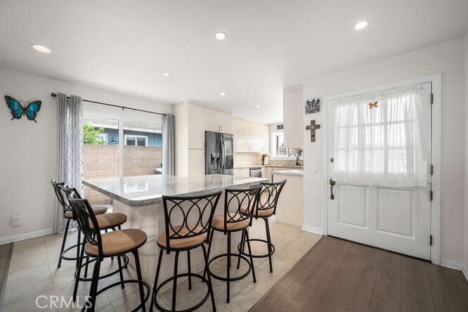 815 Marvista Avenue S