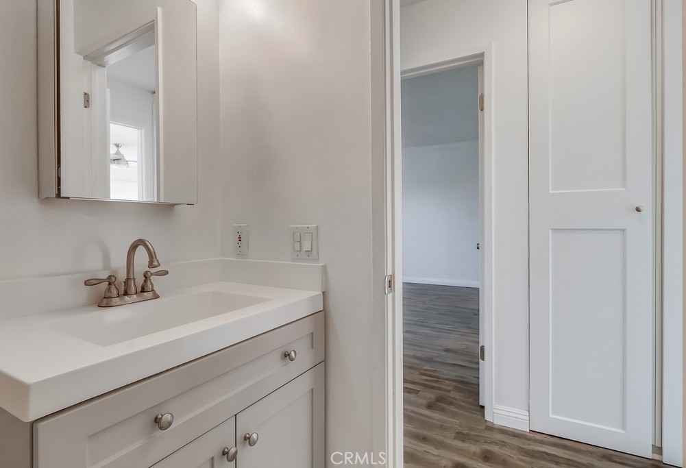 3565 Linden Avenue 255