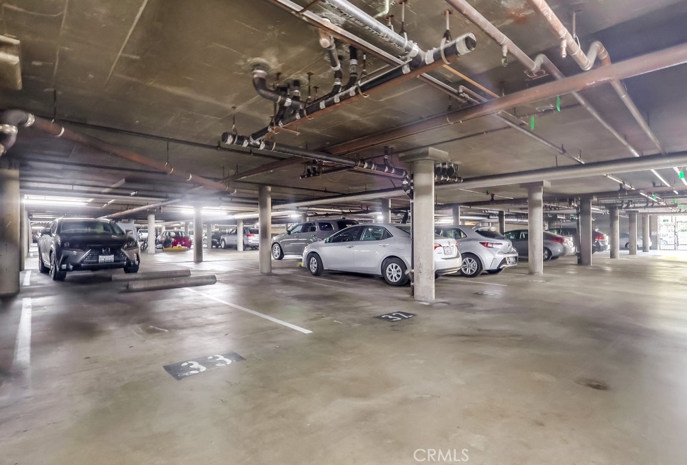 3565 Linden Avenue 255