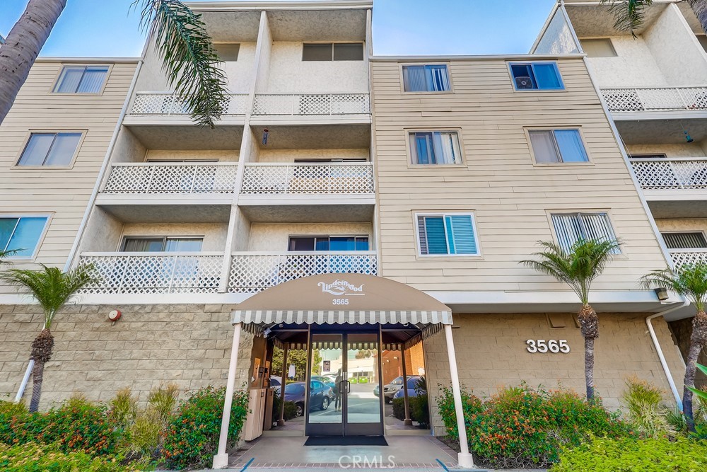 3565 Linden Avenue 255