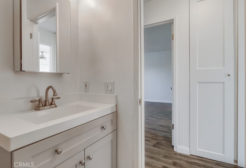 3565 Linden Avenue 255