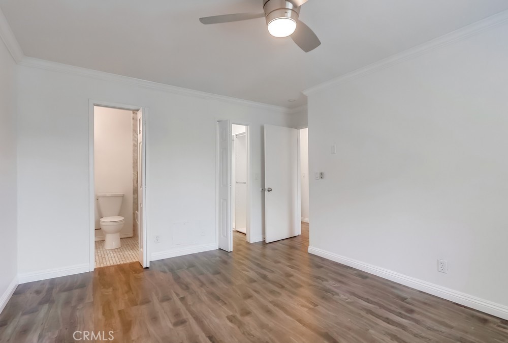 3565 Linden Avenue 255