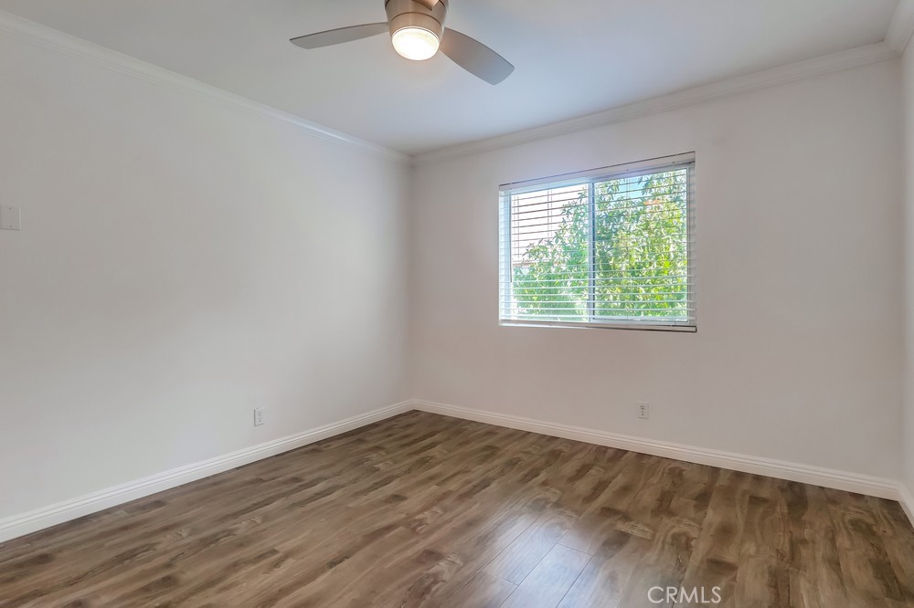 3565 Linden Avenue 255