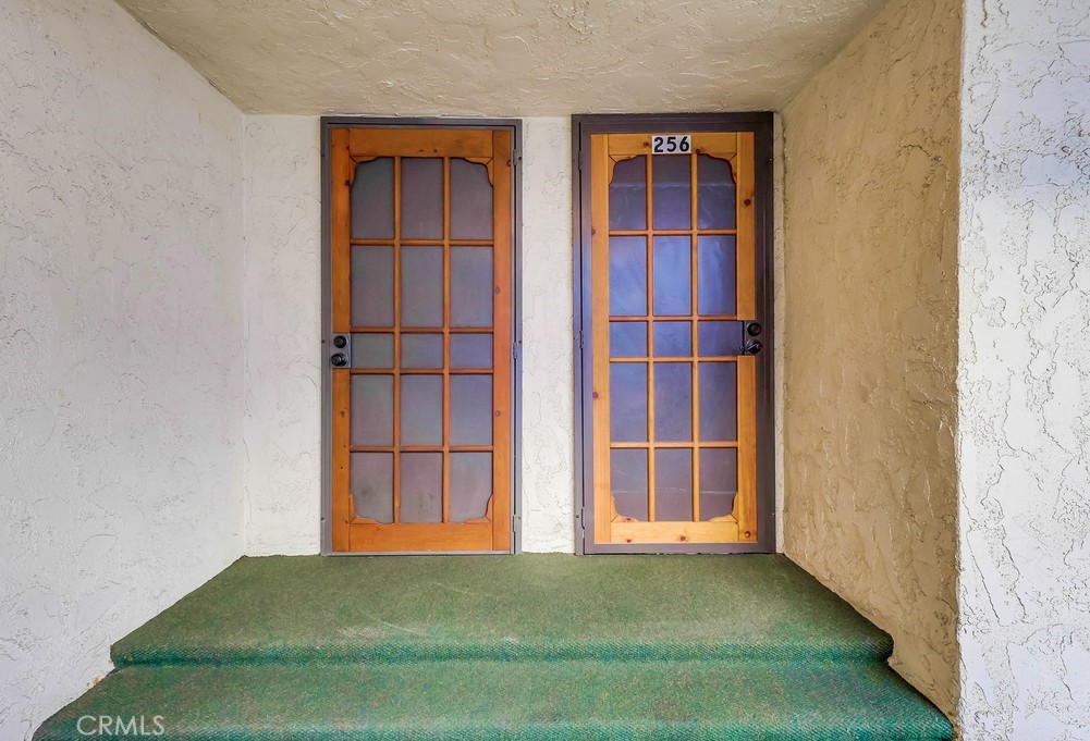 3565 Linden Avenue 255