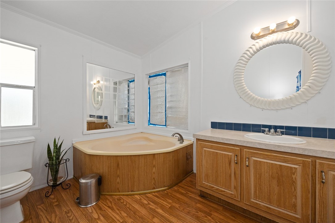 1855 E Riverside Drive 5