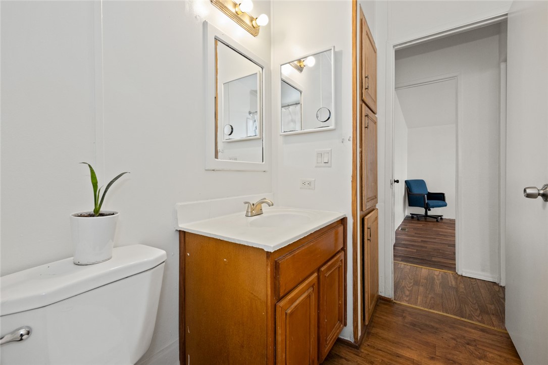 1855 E Riverside Drive 5