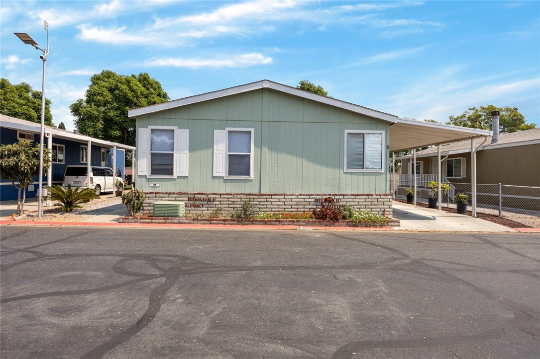 1855 E Riverside Drive 5