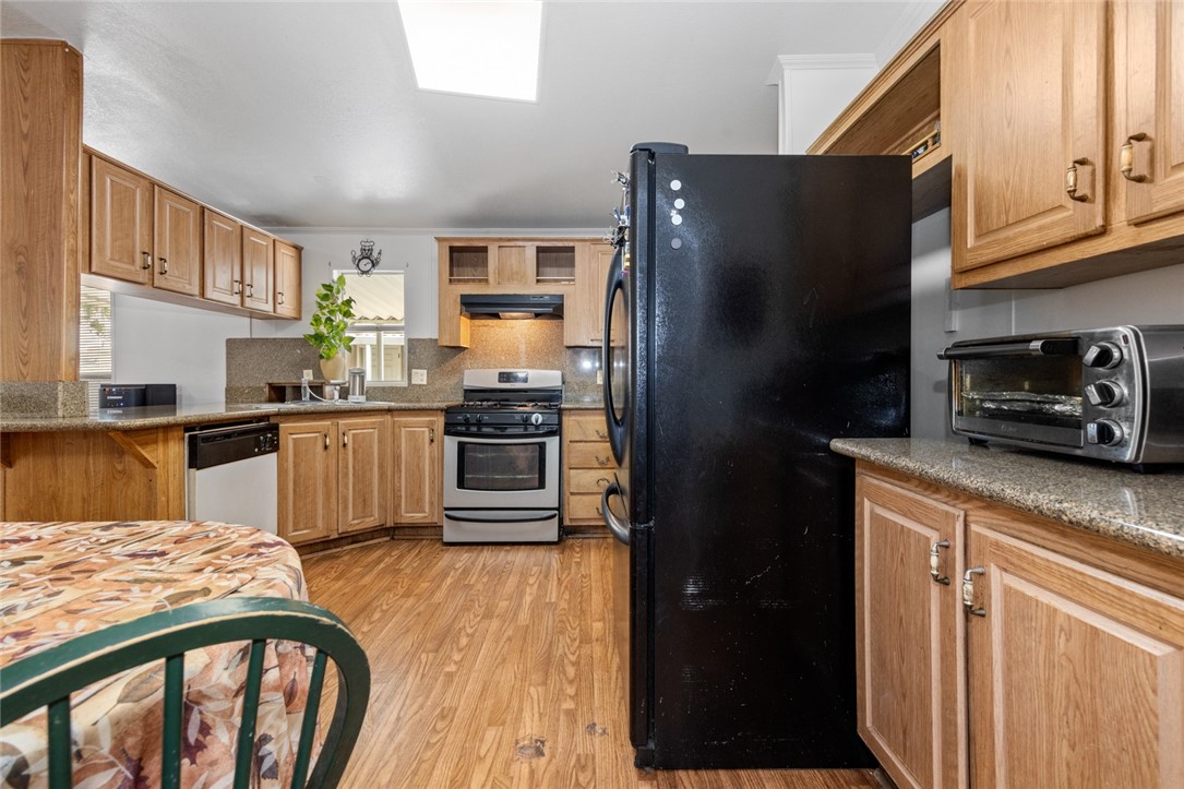 1855 E Riverside Drive 5